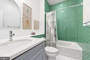 913 S 13th St, Philadelphia, PA 19147 - Photo 24