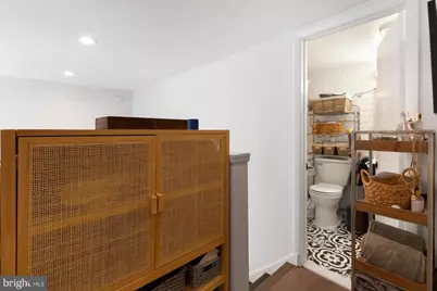 2137 Spruce Street #1, Philadelphia, PA 19103 - Photo 8