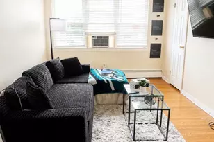 6347 Hegerman St, Philadelphia, PA 19135 - Photo 2