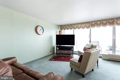 3900 Ford Road #17Q, Philadelphia, PA 19131 - Photo 8