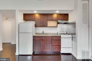 2137 Spruce St, Philadelphia, PA 19103 - Photo 4