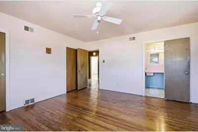 9219 Burbank Road, Philadelphia, PA 19115 - Photo 18