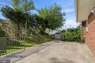 9219 Burbank Rd, Philadelphia, PA 19115 - Photo 26