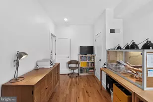 2043 N 3rd St, Philadelphia, PA 19122 - Photo 18