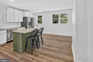 205 Napfle Ave, Philadelphia, PA 19111 - Photo 8