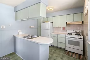 3161 Draper St, Philadelphia, PA 19136 - Photo 12