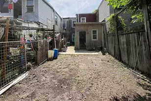 1811 E Sergeant St, Philadelphia, PA 19125 - Photo 16