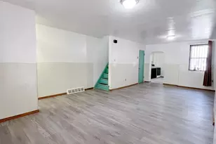 1811 E Sergeant St, Philadelphia, PA 19125 - Photo 2