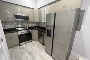630 13th Street N, Philadelphia, PA 19123 - Photo 2