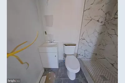 2426 W Firth Street, Philadelphia, PA 19132 - Photo 10
