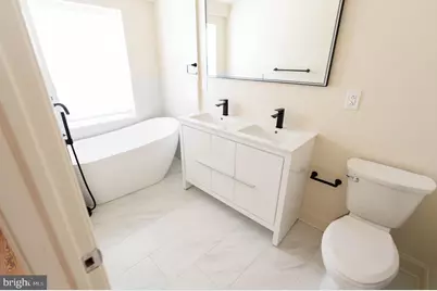 907 S Darien Way, Philadelphia, PA 19147 - Photo 22