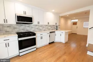 907 S Darien Way, Philadelphia, PA 19147 - Photo 4