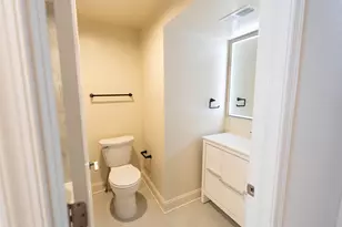 907 S Darien Way, Philadelphia, PA 19147 - Photo 8