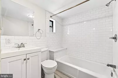 2107 Green Street #2F, Philadelphia, PA 19130 - Photo 10
