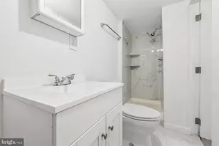 1506 S Bambrey St, Philadelphia, PA 19146 - Photo 8
