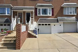 10213 Ambridge Pl, Philadelphia, PA 19114 - Photo 2