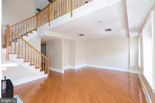 242 S 8th St, Philadelphia, PA 19107 - Photo 4