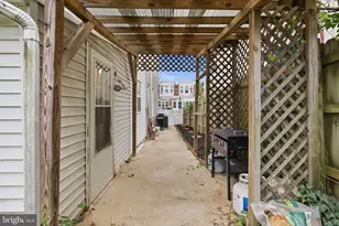 440 Lemonte St, Philadelphia, PA 19128 - Photo 16
