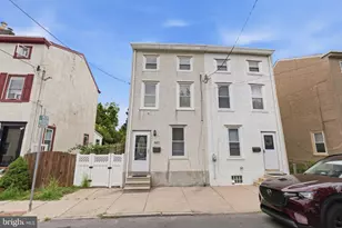 440 Lemonte St, Philadelphia, PA 19128 - Photo 2
