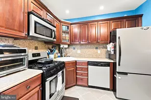 1012 Bingham St, Philadelphia, PA 19115 - Photo 10