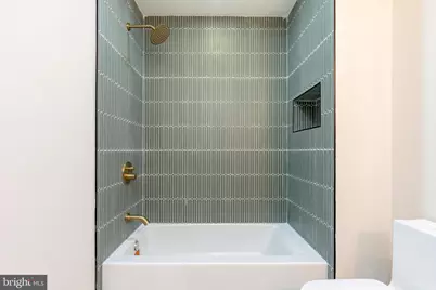 1437 S 8th Street, Philadelphia, PA 19147 - Photo 34