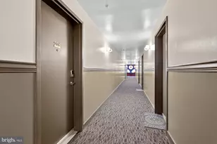 2321 Fitzwater St, Philadelphia, PA 19146 - Photo 12
