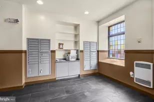 2321 Fitzwater St, Philadelphia, PA 19146 - Photo 16