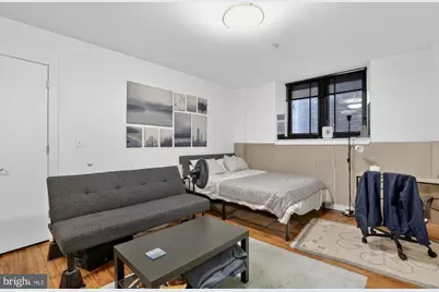 2321 Fitzwater Street #204, Philadelphia, PA 19146 - Photo 4