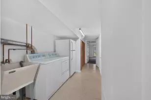 662 Lawler St, Philadelphia, PA 19116 - Photo 34