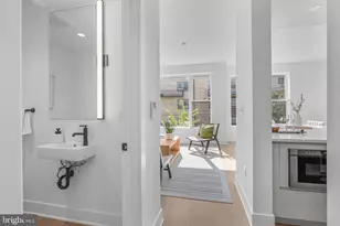 635 N 7th St, Philadelphia, PA 19123 - Photo 10