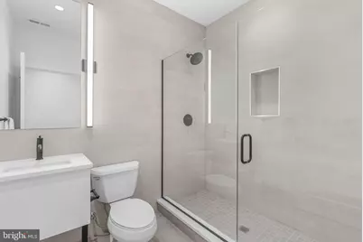 635 N 7th Street #C2B, Philadelphia, PA 19123 - Photo 28