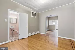 1931 S 11th St, Philadelphia, PA 19148 - Photo 8