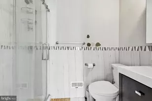 5217 Larchwood Ave, Philadelphia, PA 19143 - Photo 16