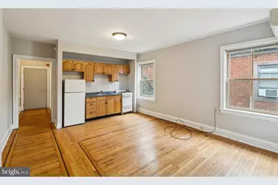 2116 Walnut Street #3R, Philadelphia, PA 19103 - Photo 2
