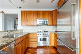 207 Captains Way, Philadelphia, PA 19146 - Photo 14