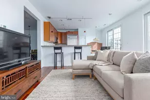 207 Captains Way, Philadelphia, PA 19146 - Photo 10