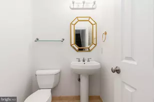 207 Captains Way, Philadelphia, PA 19146 - Photo 8
