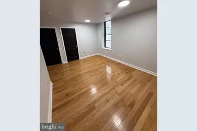 713 N 16th Street #2, Philadelphia, PA 19130 - Photo 4