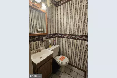 6136 N Warnock Street, Philadelphia, PA 19141 - Photo 10