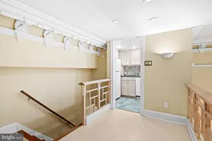 1018 Spruce St, Philadelphia, PA 19107 - Photo 6