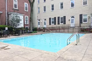 1018 Spruce St, Philadelphia, PA 19107 - Photo 26
