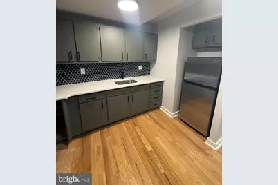 717 N 16th Street #3, Philadelphia, PA 19130 - Photo 2