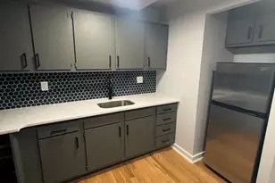 717 N 16th St, Philadelphia, PA 19130 - Photo 2