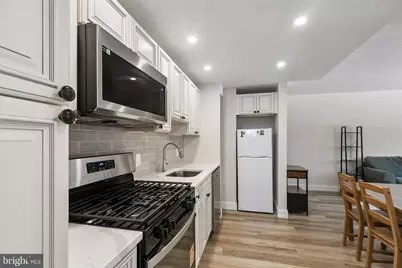 2101 Chestnut Street #303, Philadelphia, PA 19103 - Photo 6