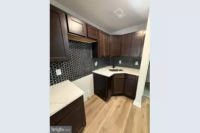 718 N 16th Street #3, Philadelphia, PA 19130 - Photo 2