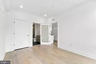 950 N 2nd St, Philadelphia, PA 19123 - Photo 8