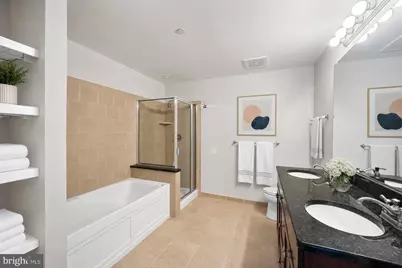500 Admirals Way #106, Philadelphia, PA 19146 - Photo 16