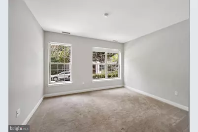500 Admirals Way #106, Philadelphia, PA 19146 - Photo 12
