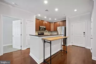 500 Admirals Way, Philadelphia, PA 19146 - Photo 10