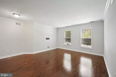 500 Admirals Way #106, Philadelphia, PA 19146 - Photo 6